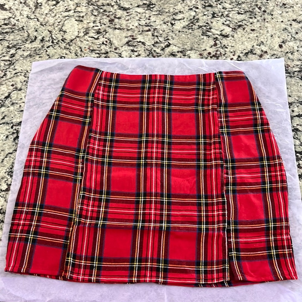 New Red Plaid Skirt